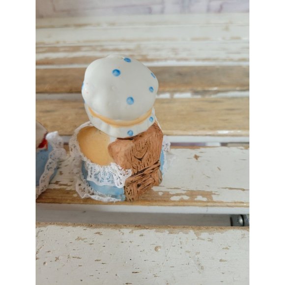 Jasco mother goose reading vintage porcelain figurine set - Picture 7 of 7